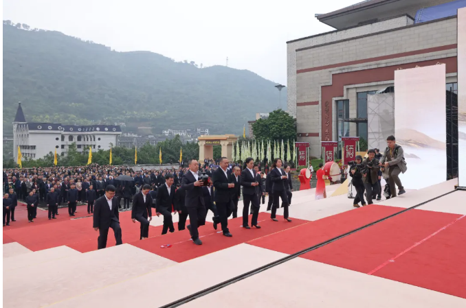 1728707996930209.png QQ截图20241012123721.png