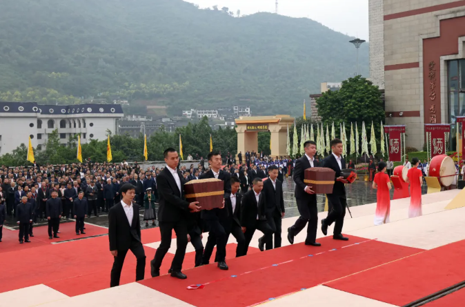 1728708011544581.png QQ截图20241012123730.png