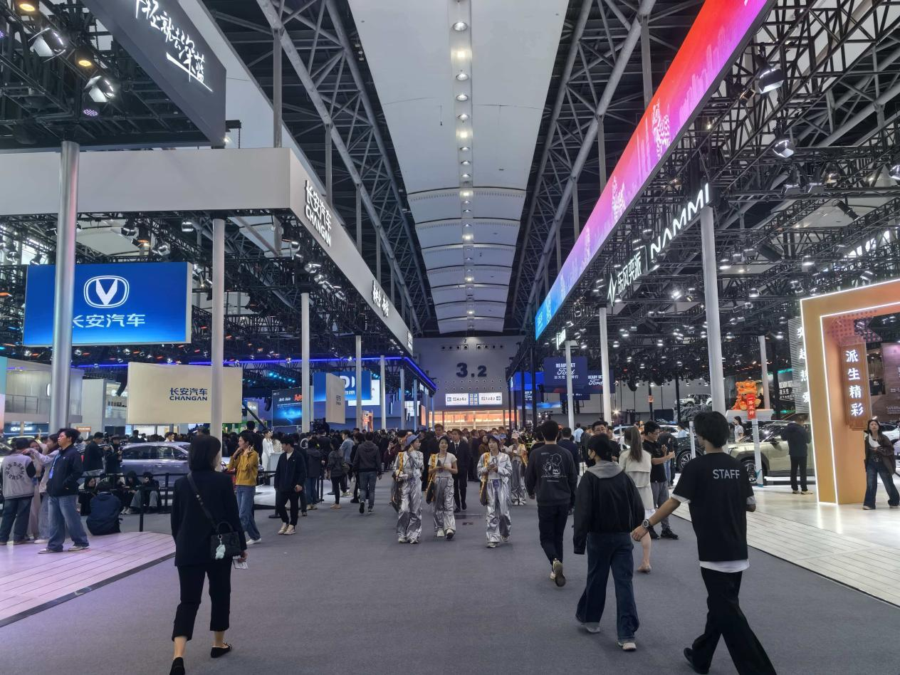 1763707088964001.png 广州车展.png