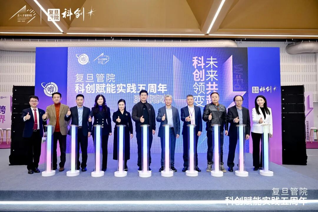 1765363627977097.jpg 640.jpg